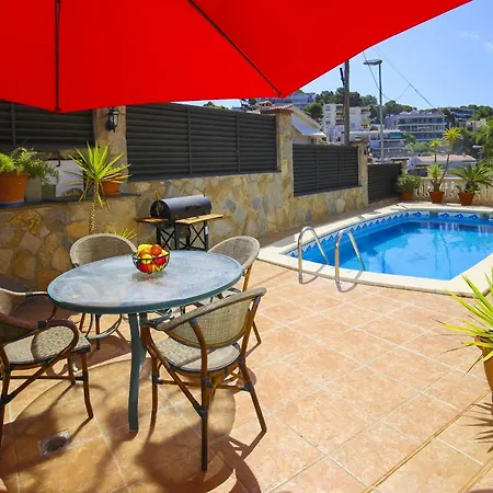 Pins Planet Costa Dorada Holiday home *