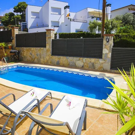 Pins Planet Costa Dorada Holiday home Salou